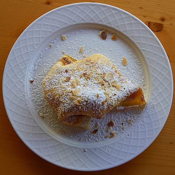 Млинці з корицею