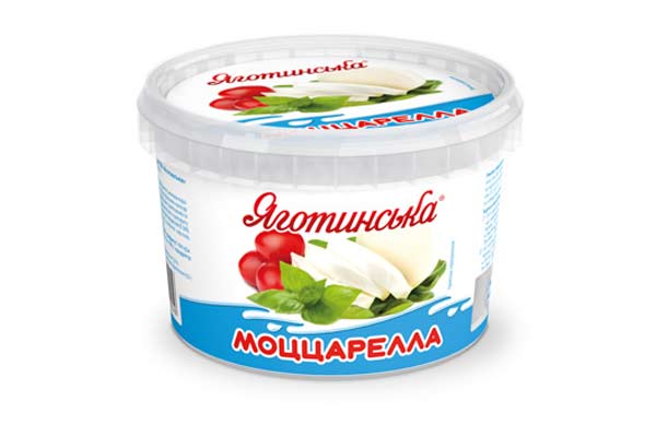 Що приготувати з огірками та помідорами