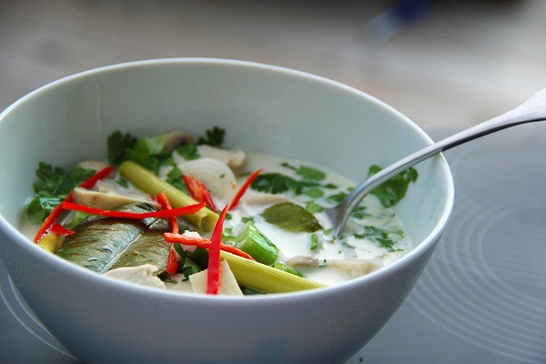 Окрошка с солёными грибами и квашеной капустой