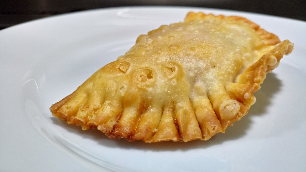 Чебуреки з м'ясною начинкою