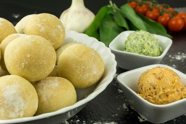 Вкусный бутерброд быстро и просто — 7 рецептов домашнего спреда