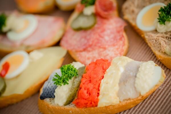 Как приготовить горячие бутерброды в духовке — быстро, вкусно, сытно