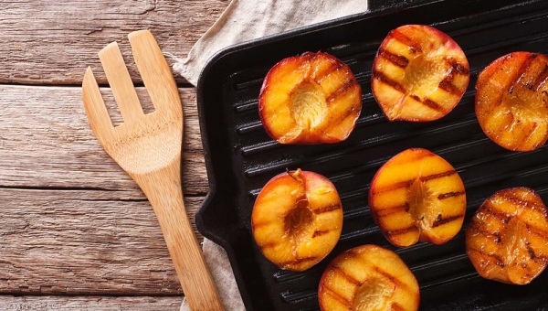 Какие десерты можно приготовить на гриле — вкусные рецепты