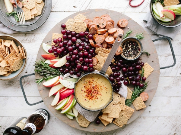 Готовим быстрые закуски в микроволновке – 5 вкусных рецептов