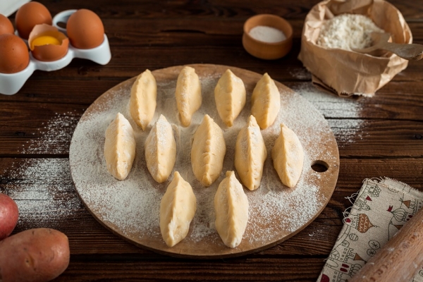 Как приготовить вкусные вареники – 4 вида теста и необычные начинки
