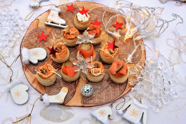 Готовимся к Новому Году — вкусные и оригинальные закуски на праздничный стол